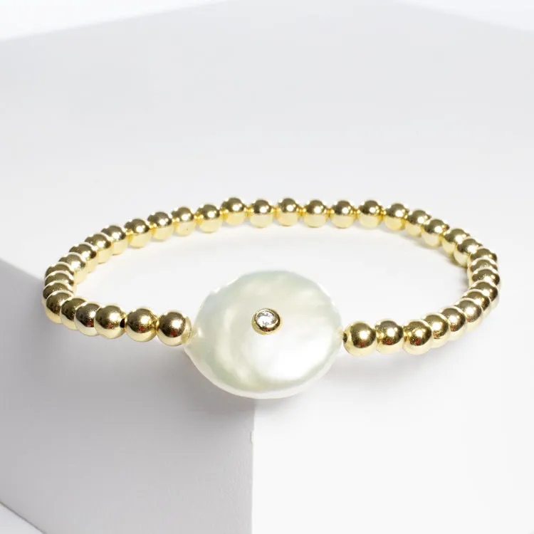 Stretch Beaded Bracelet With Freshwater Pearl - Gold