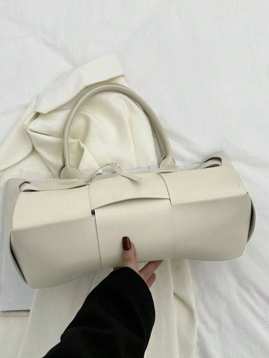 Stylish PU leather woven handbag and Clutch Set