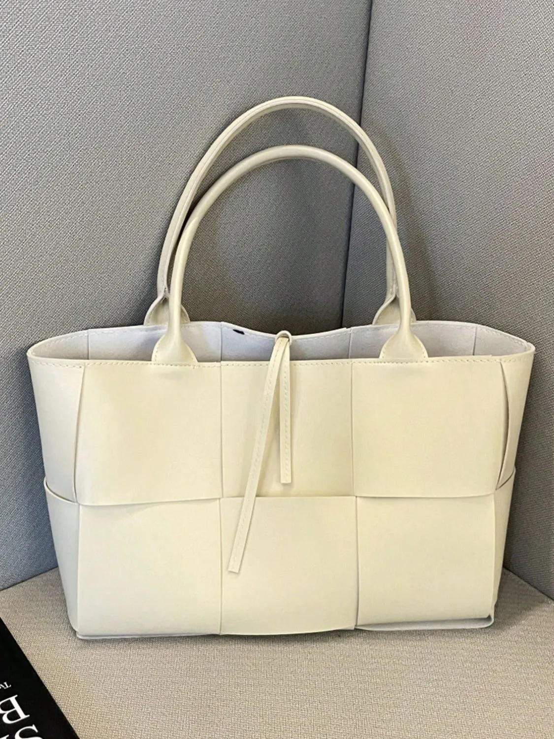 Stylish PU leather woven handbag and Clutch Set