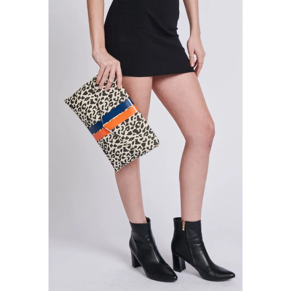 Tory Clutch