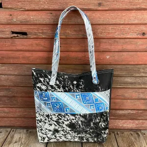 Trisha - B&W Speckle w/ Rocky Mountain Navajo