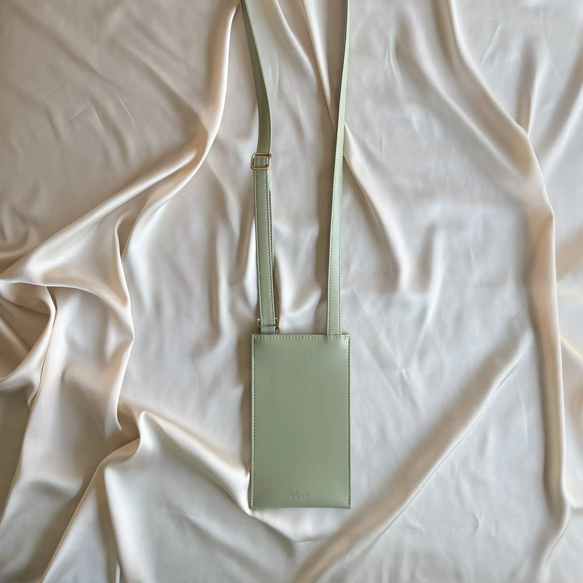 Vanilla Vegan Apple Leather Pouch | Almond Green