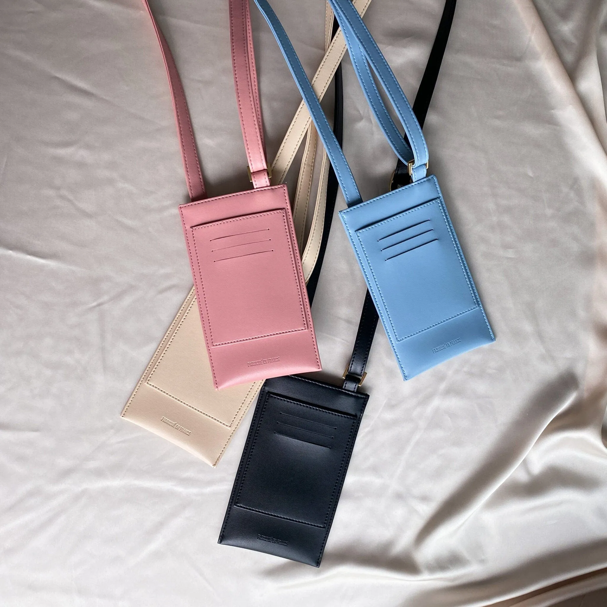 Vanilla Vegan Apple Leather Pouch | Blue