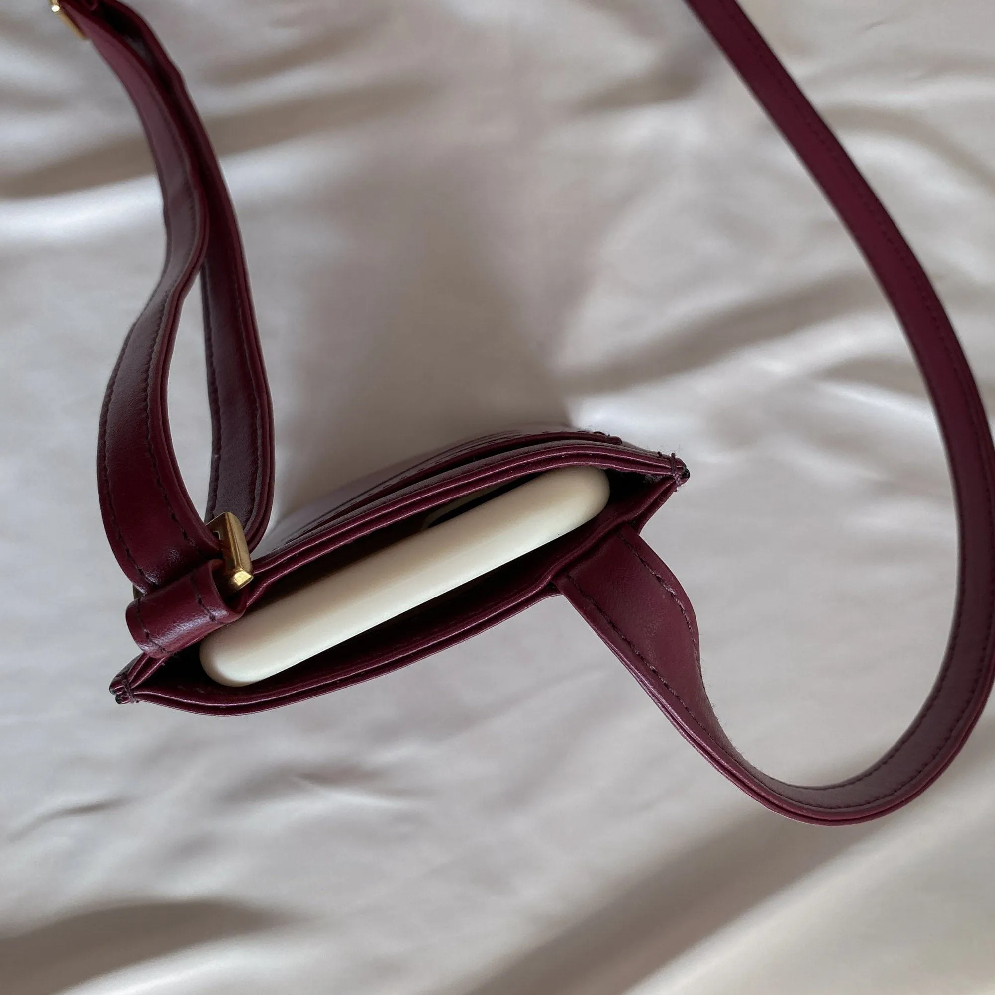Vanilla Vegan Apple Leather Pouch | Lilac