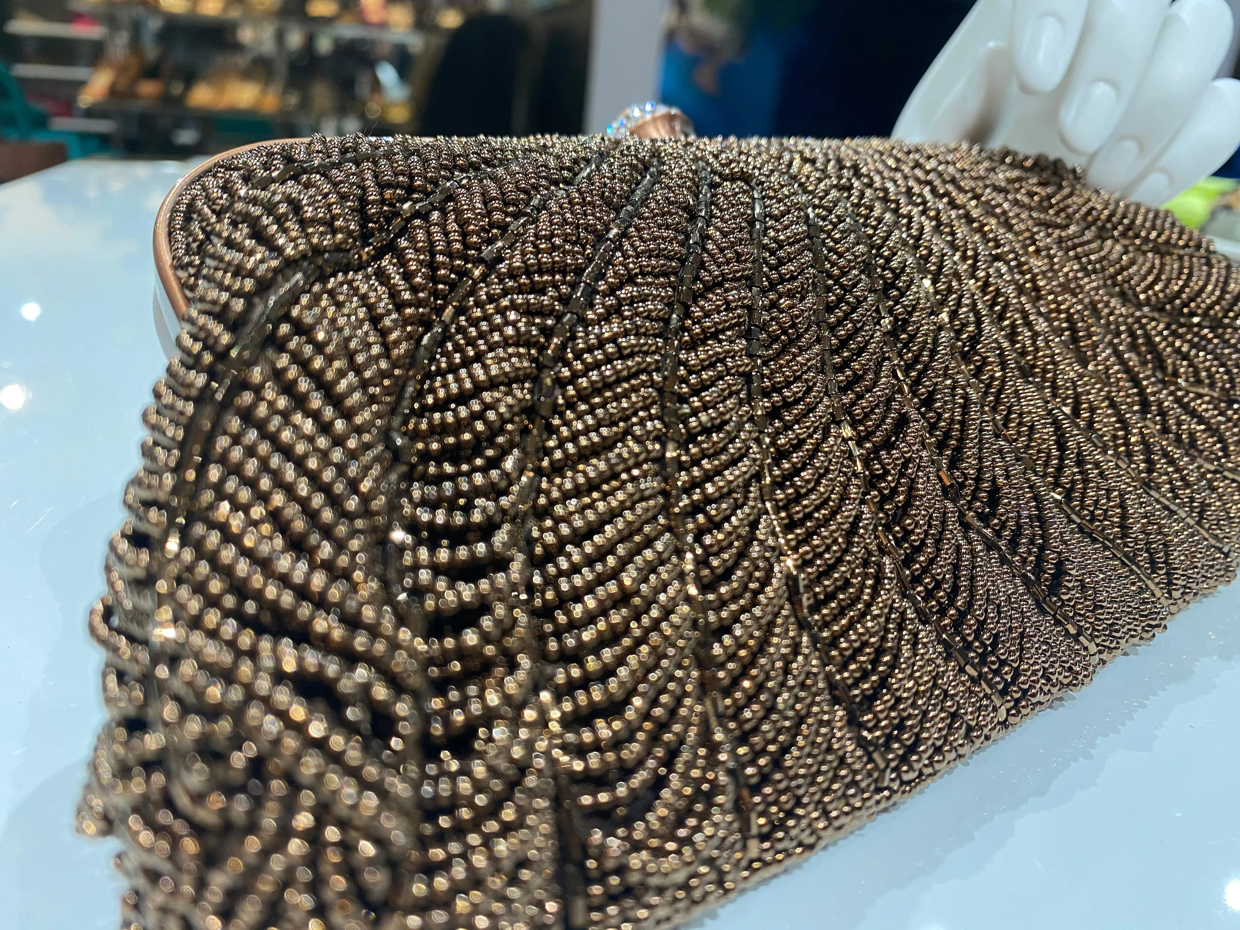Vintage: Bronze Beaded Clutch With diamond Clasp