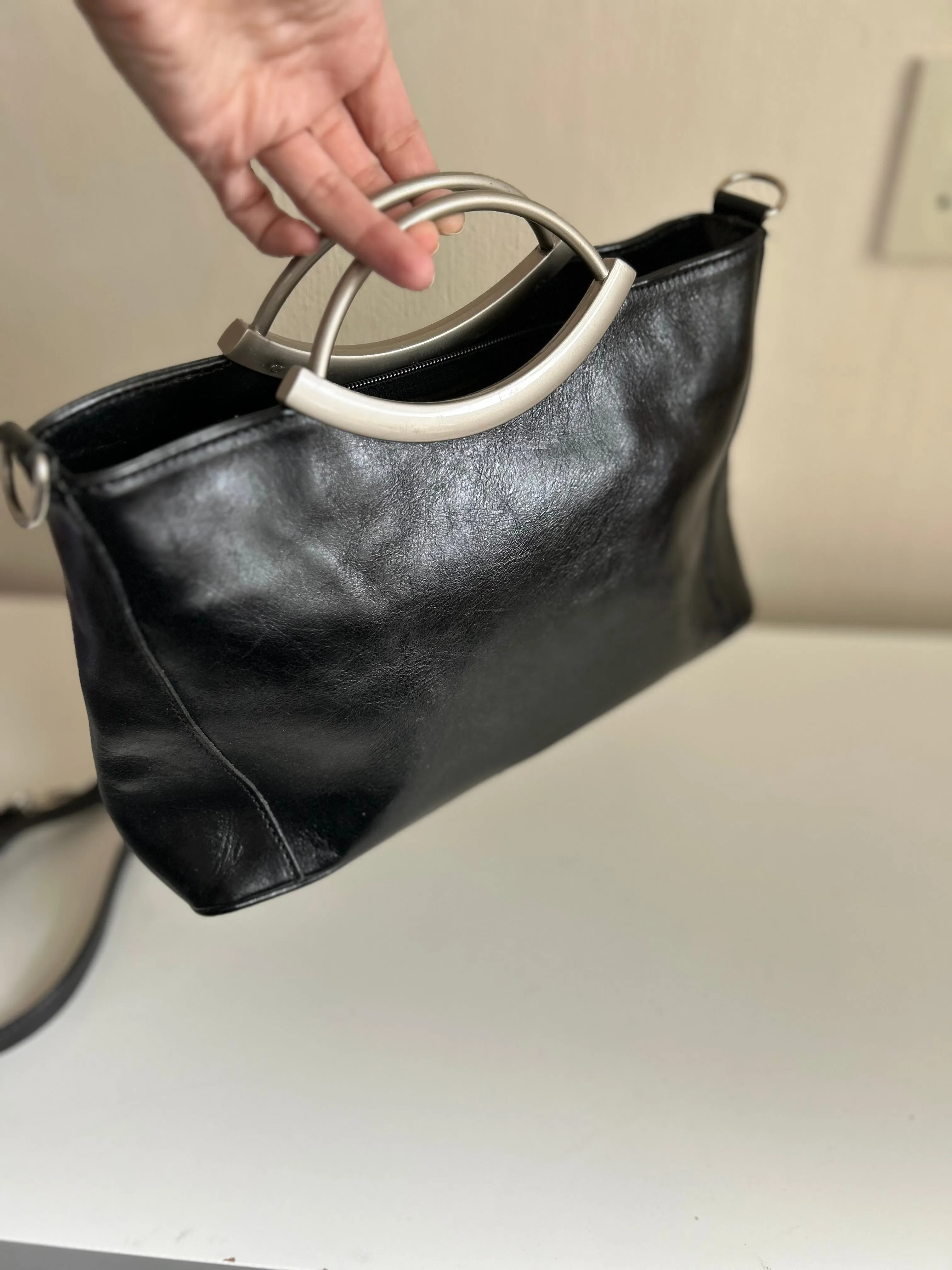 Vintage leather handbag