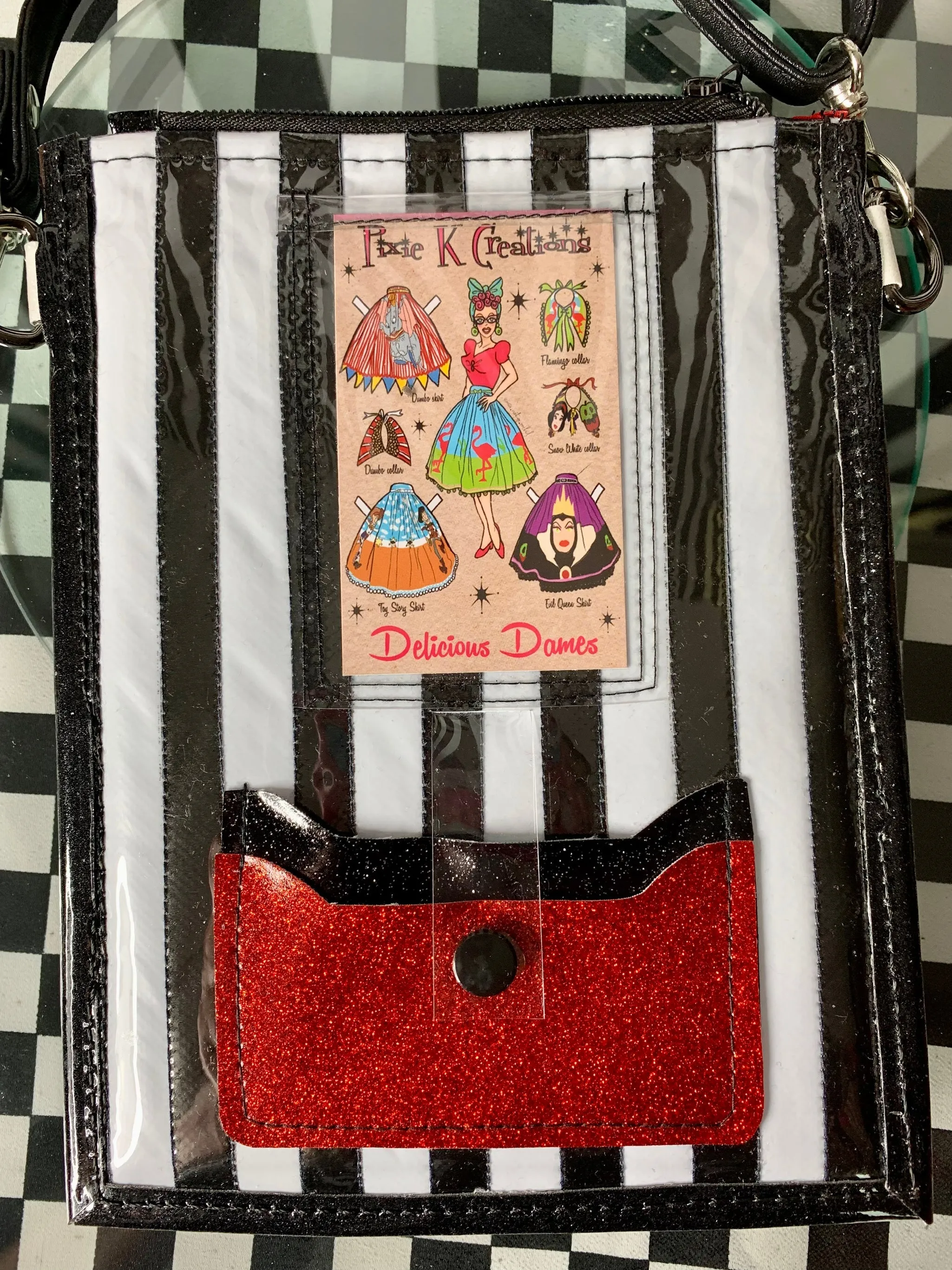 WE CAN DO IT phone cross body bag