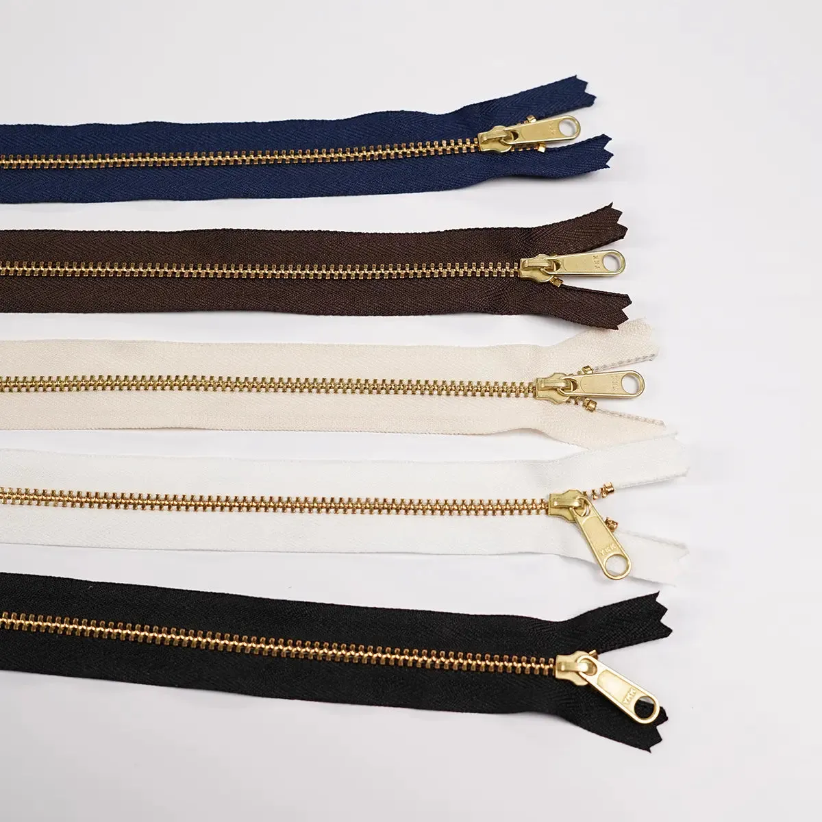 YKK 4.5 Brass Bag Zipper Long Pull 9 Inch