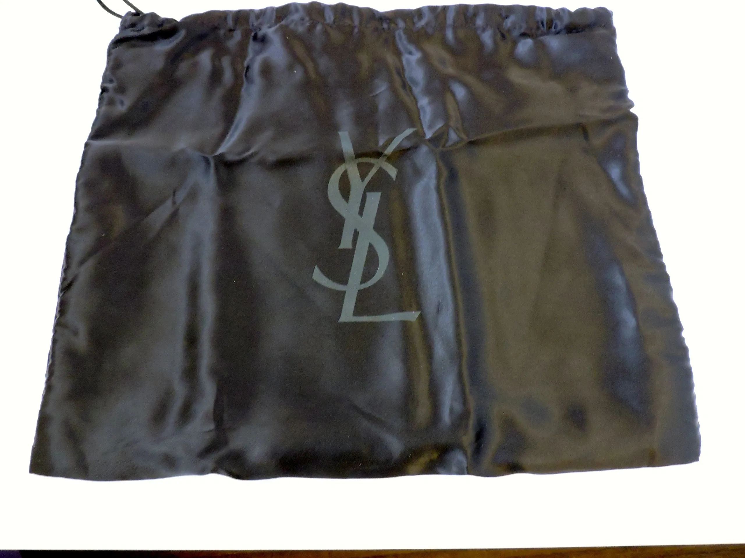 Yves Saint Laurent Fleur Corrigee Patent Leather, Purple
