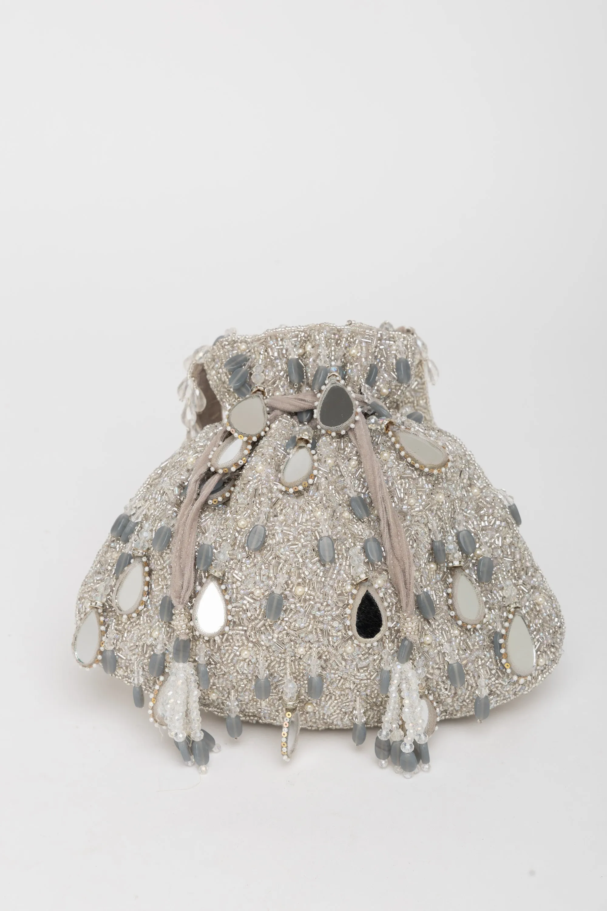 Zuri Potli – Moonshine Silver